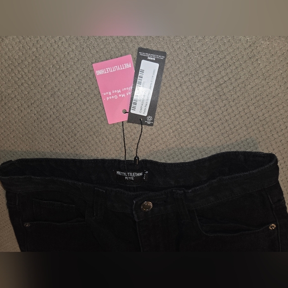 New WASHED BLACK BASIC SPLIT HEM JEANS women's size 4 - Picture 9 of 15